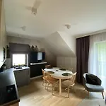 Dwupoziomowy Szyszka Appartement *